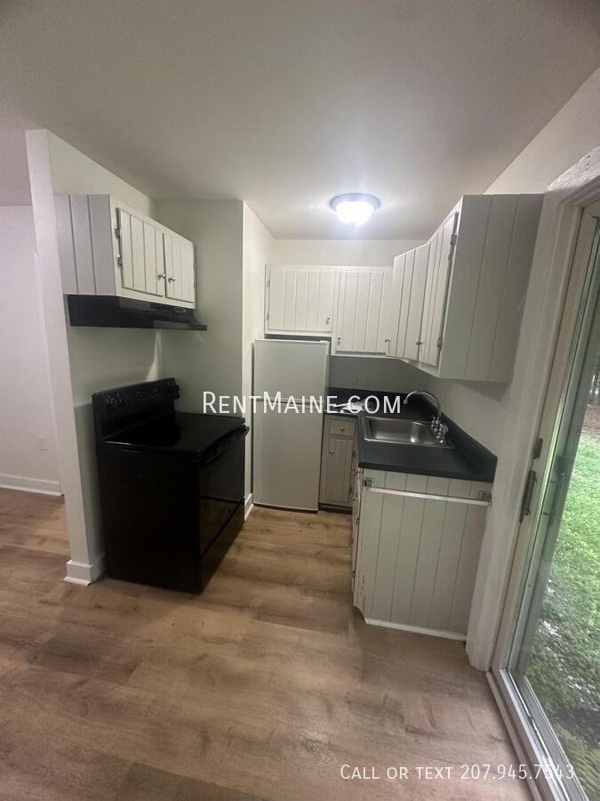 176 Augusta Rd #4 - Photo 4 of 13