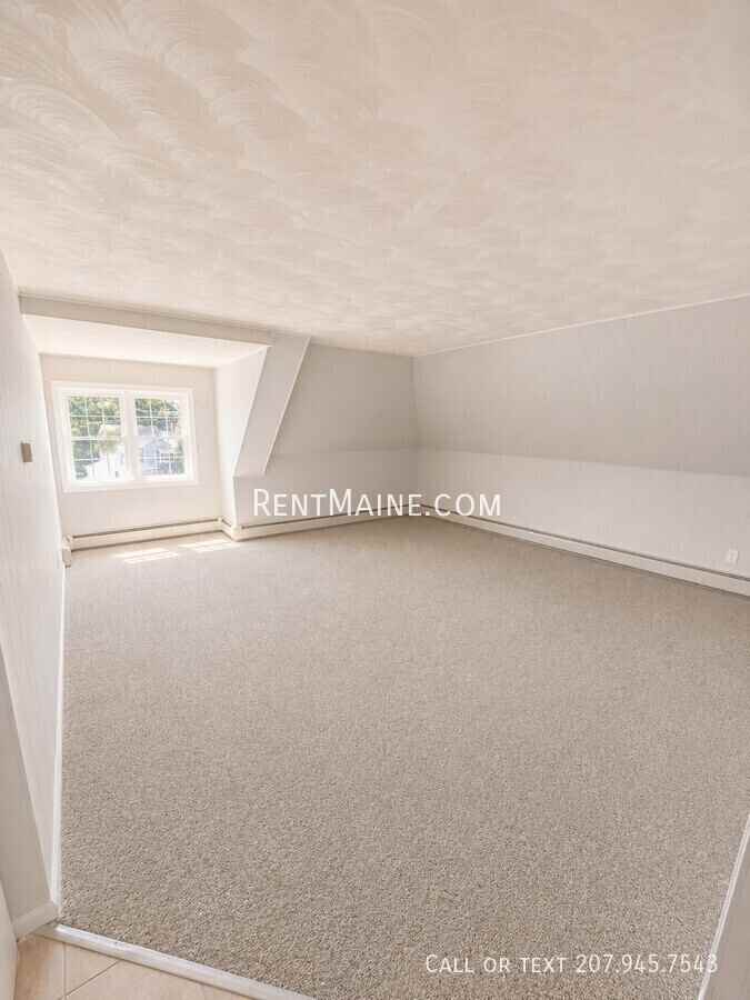 281 Main St #402 - Photo 5 of 15
