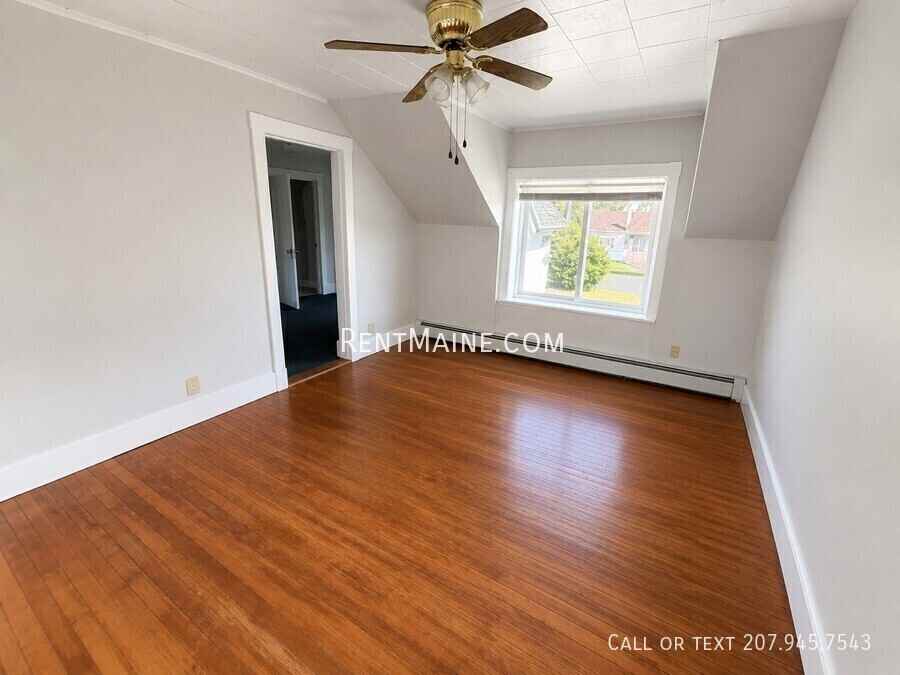 35 Bosworth St #2 - Photo 3 of 15