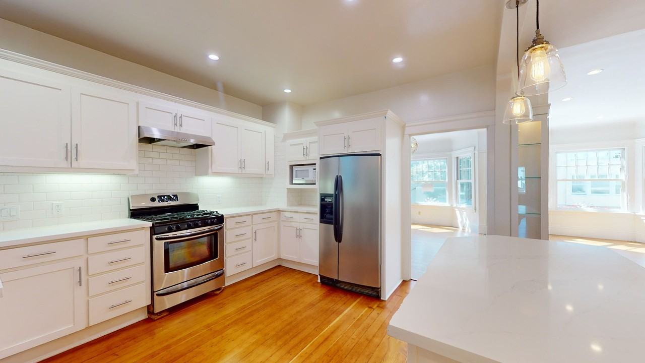3118 Scott St #1A - Photo 7 of 39