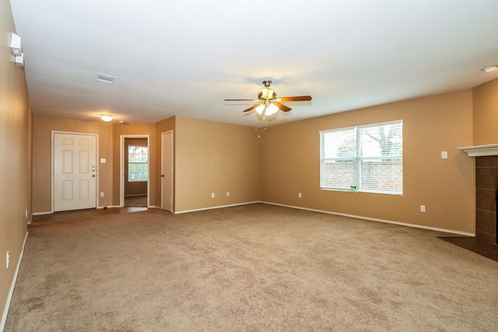 10001 Chrysalis Dr - Photo 2 of 15