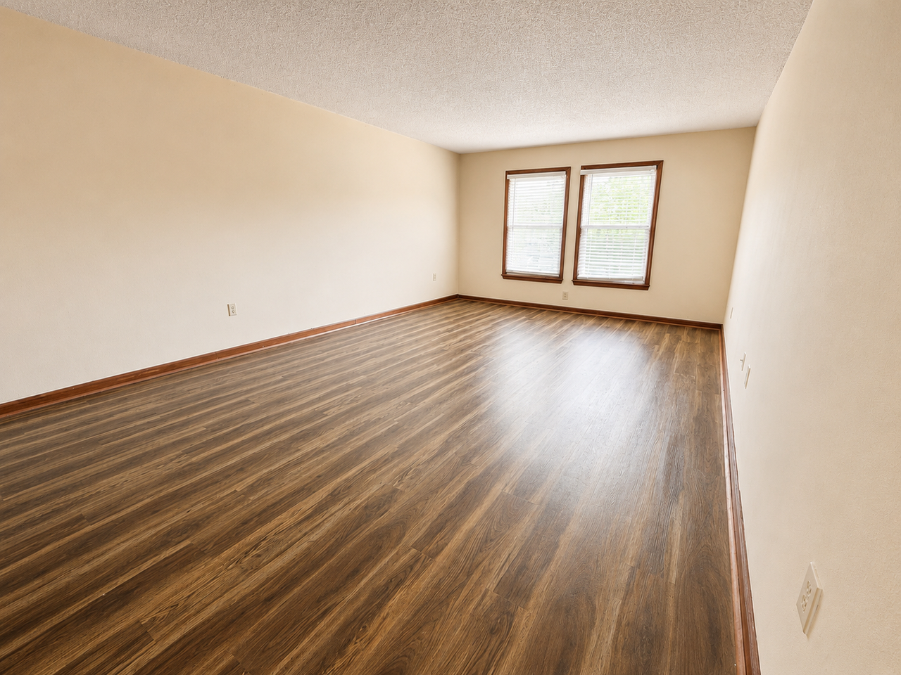 427 Harper Ave #18 - Photo 6 of 13