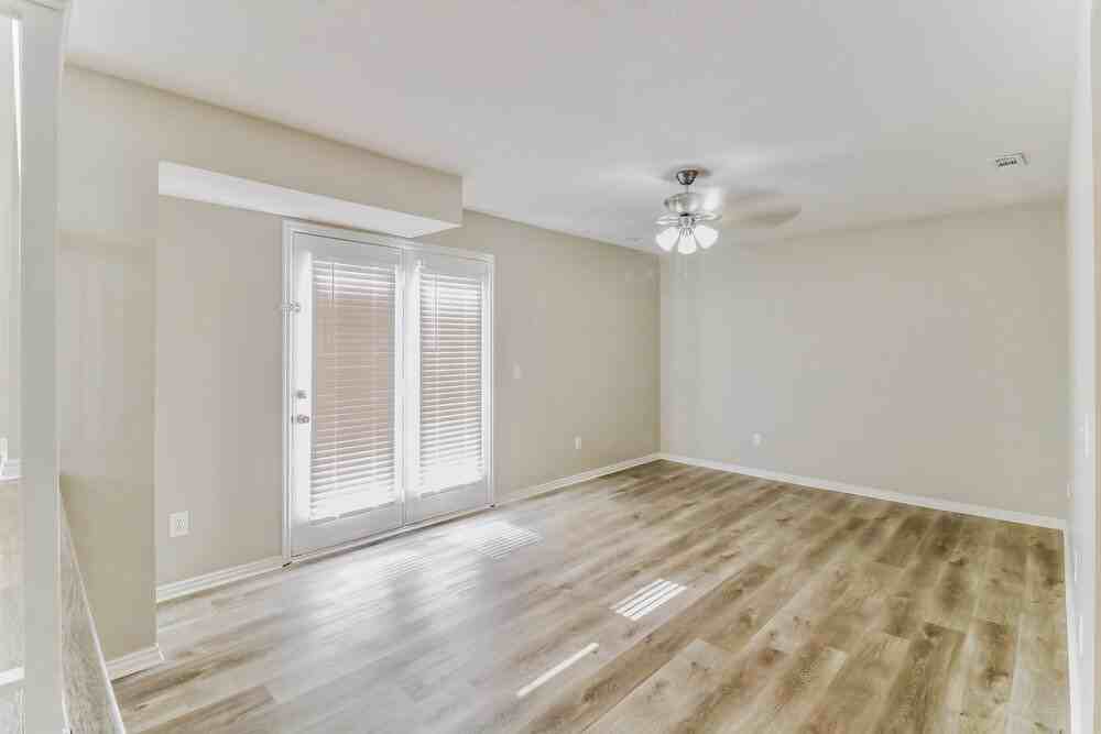 5831 S Clear Vista Dr - Photo 5 of 18
