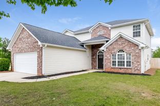 145 Grosslake Pkwy - Photo 1 of 1