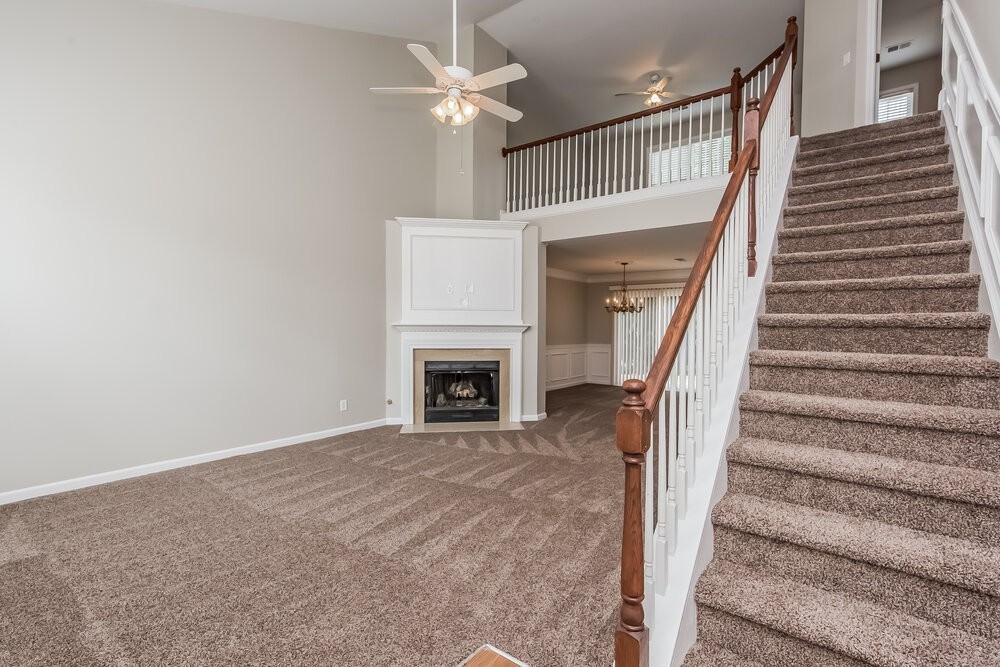710 Weatherstone Trce - Photo 3 of 19