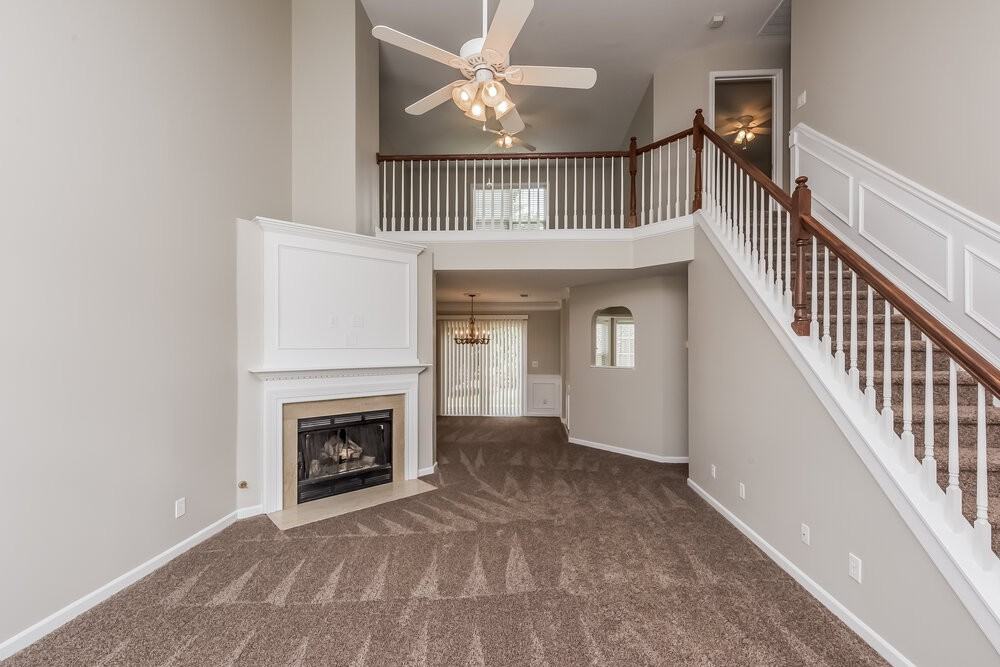 710 Weatherstone Trce - Photo 5 of 19