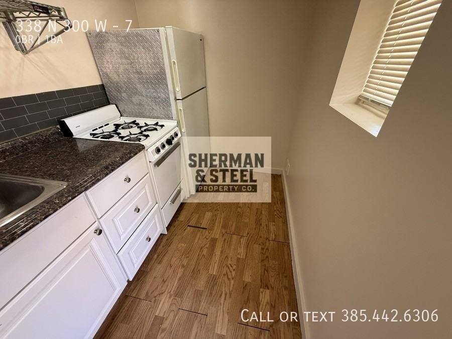 338 N 300 W #7 - Photo 6 of 16