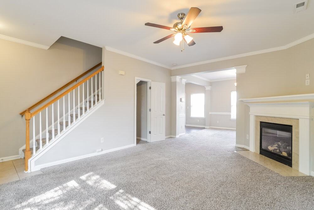 1733 Larne Cir - Photo 5 of 17