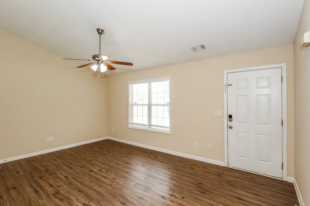 43 Thorn Thicket Way - Photo 6 of 16