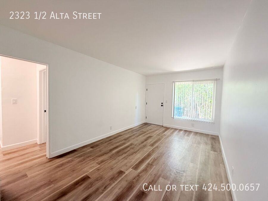 2323 1/2 Alta St - Photo 3 of 14