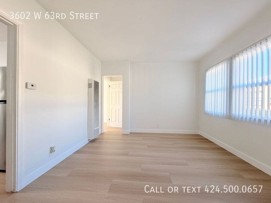 3602 W 63rd St - Photo 4 of 10