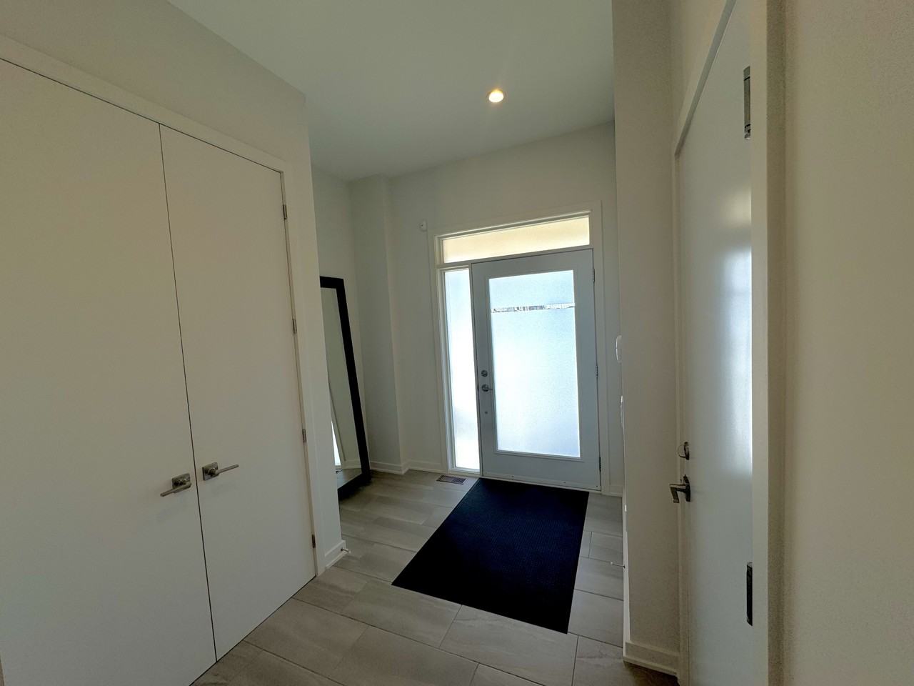 622 Summerhill Street - Photo 2 of 37