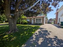 835 Pembridge Cres - Photo 1 of 1