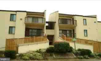 featured image of 10105 Prince Pl #202