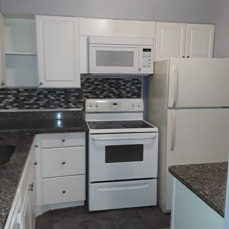10105 Prince Pl #202 - Photo 2 of 24