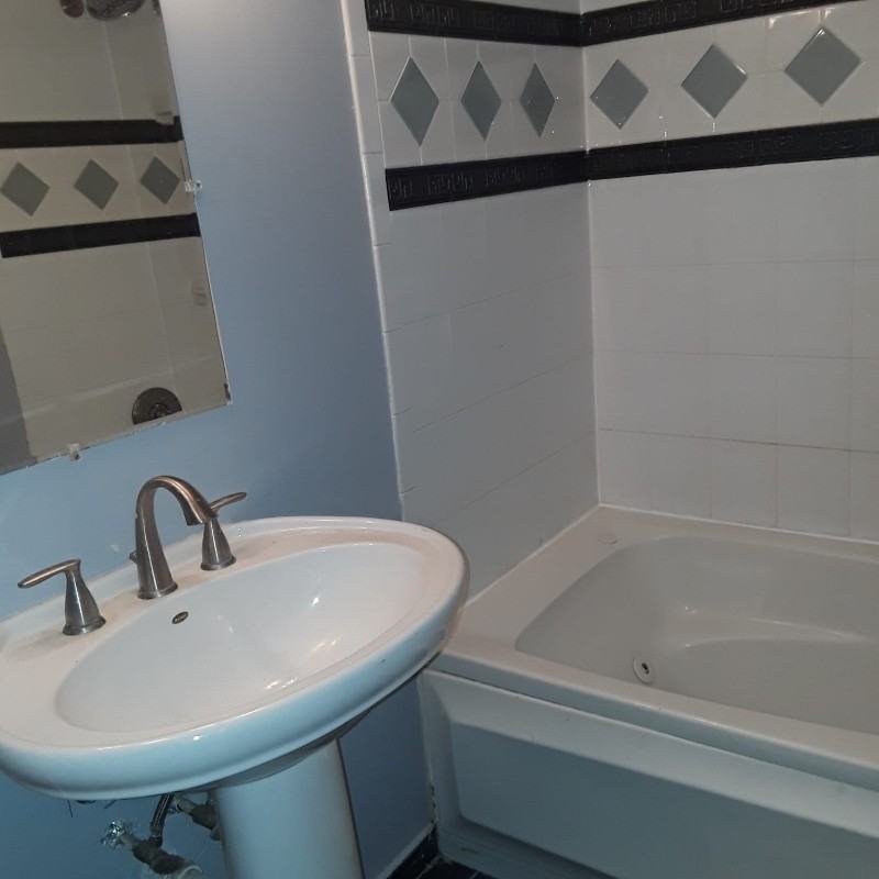 10105 Prince Pl #202 - Photo 4 of 24