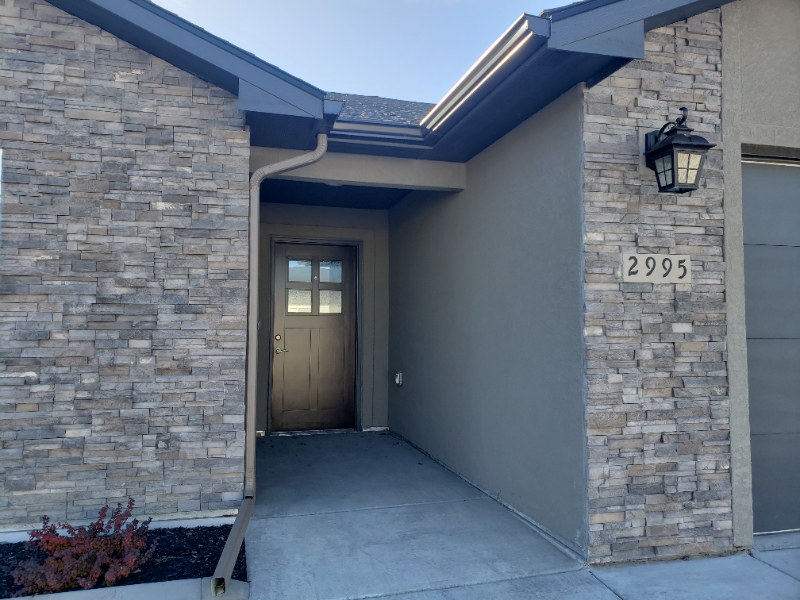 2995 May Dr - Photo 2 of 29