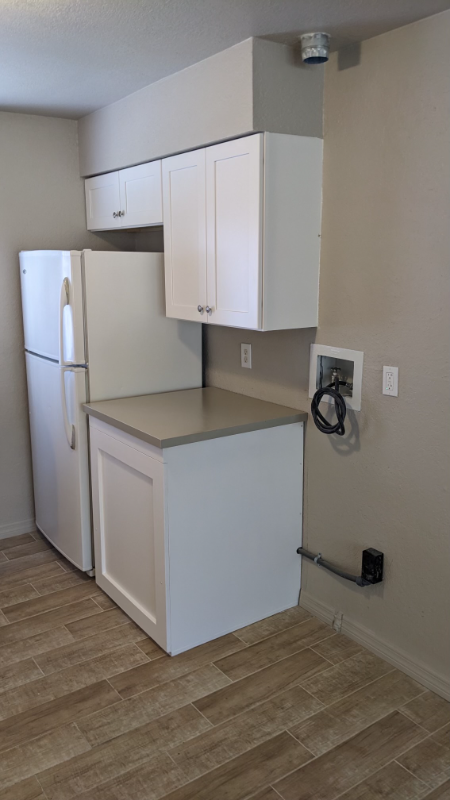 3755 66th Ave N #B - Photo 5 of 7