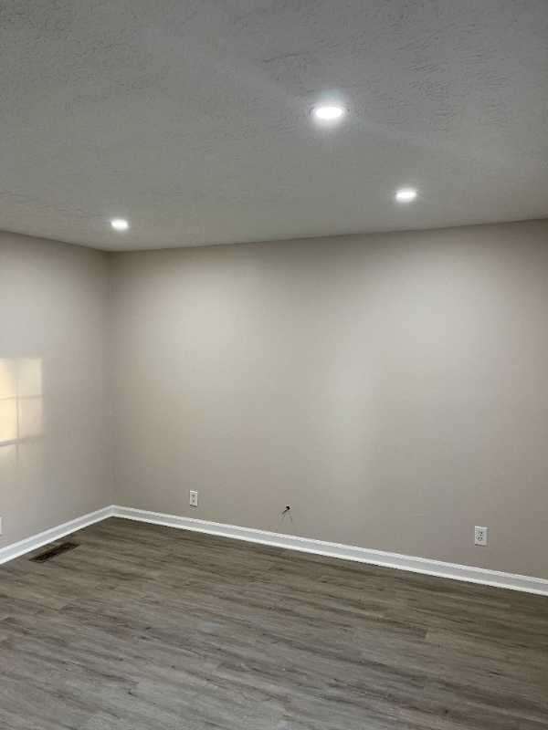 1717 River St Ne #B - Photo 7 of 19
