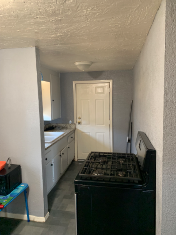 1511 Wichita Ave - Photo 4 of 5