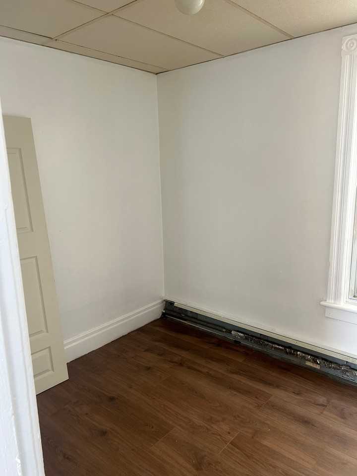 134 6th Ave #2 - Photo 5 of 8