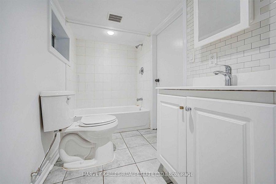 184 Cedric Avenue - Photo 7 of 7