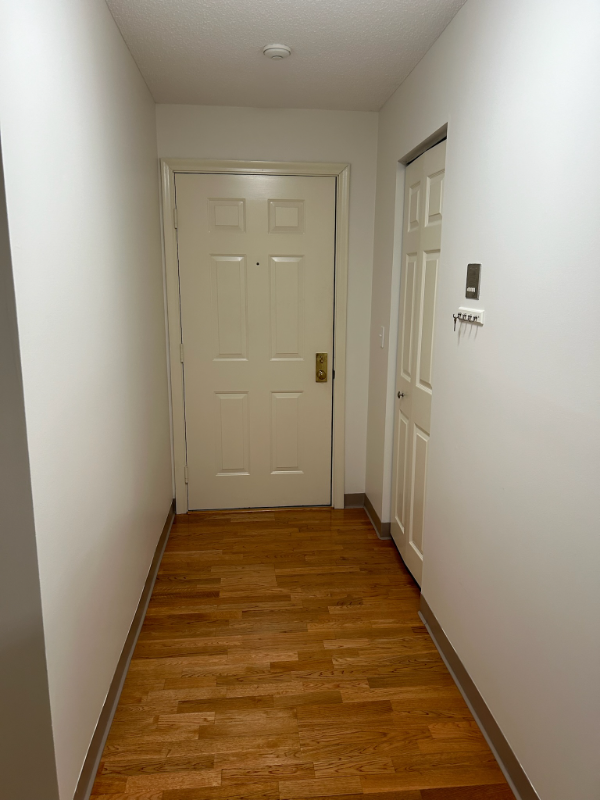 39 Windsor Ct #F - Photo 2 of 20