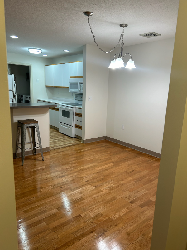 39 Windsor Ct #F - Photo 4 of 20