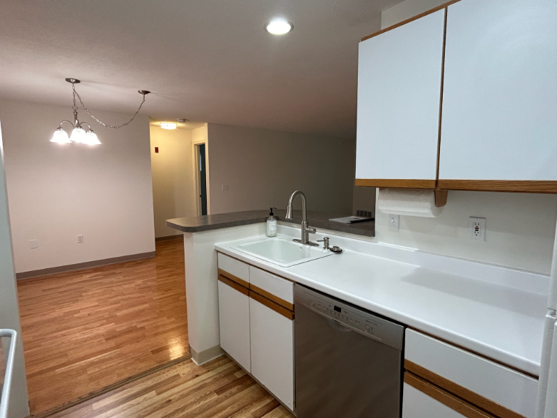 39 Windsor Ct #F - Photo 6 of 20