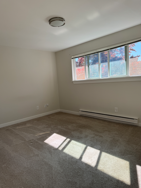 2312 N 134th St #5 - Photo 7 of 15