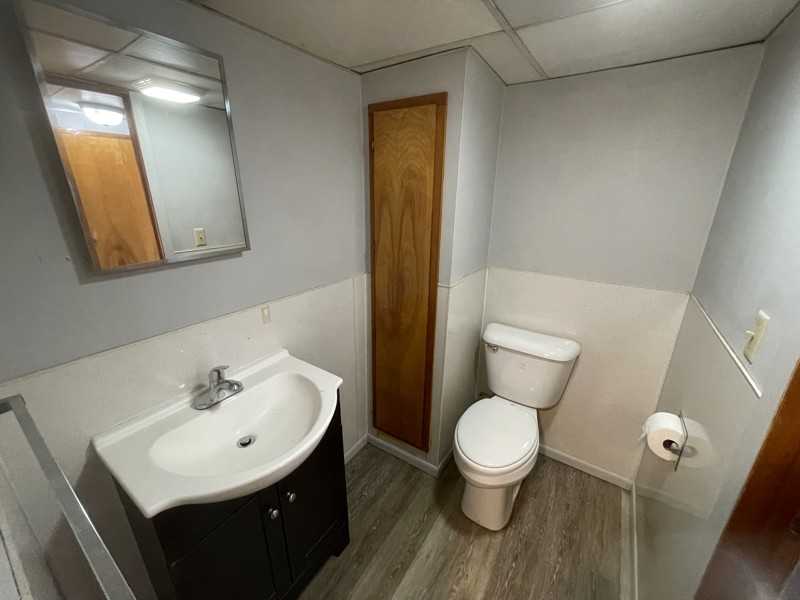 190 W Main St #3B - Photo 5 of 7
