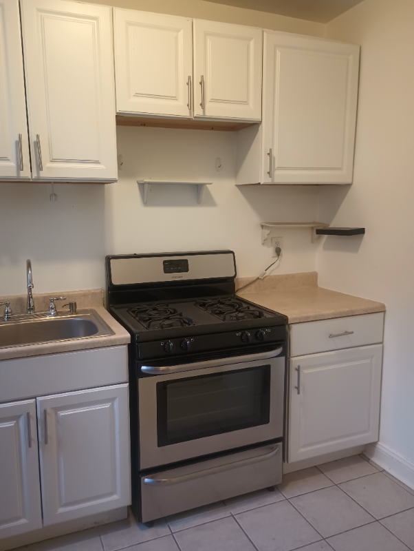 717 Euclid St Nw #3