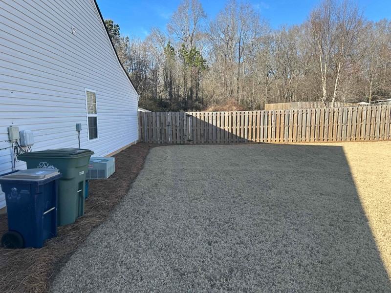 1633 Summerwoods Cir - Photo 2 of 31