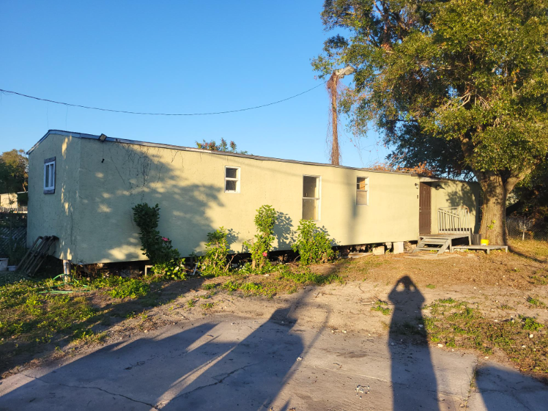 8010 E Broadway Ave - Photo 2 of 3