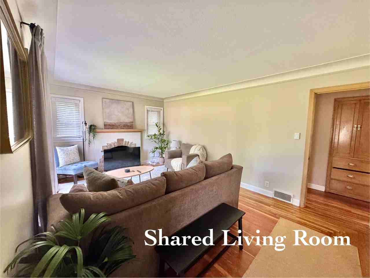 4036 Reservoir Blvd #1 - Photo 4 of 9