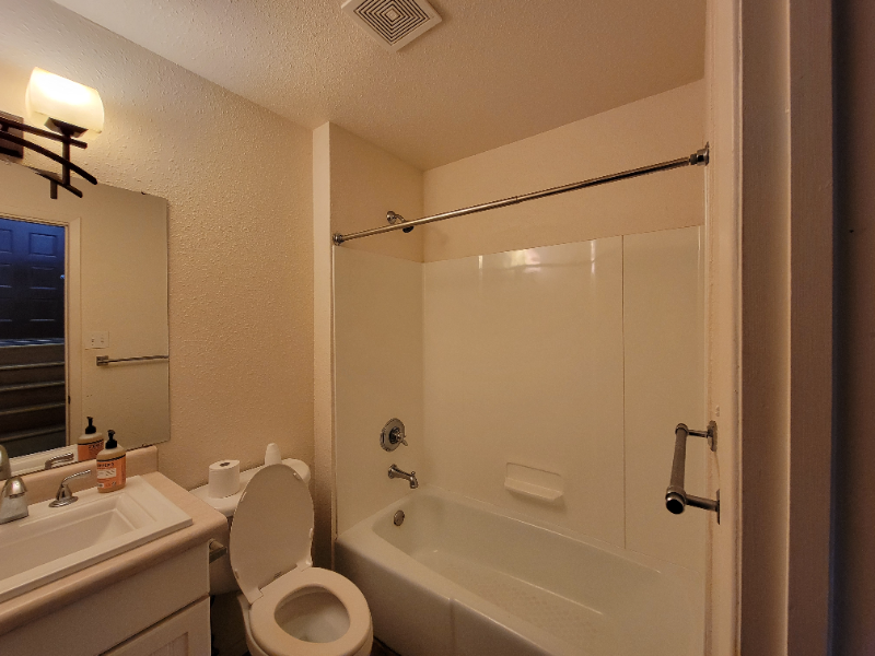 837 Denver St #837 - Photo 5 of 7