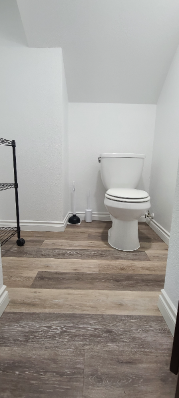 2590 Sheldon St - Photo 5 of 14
