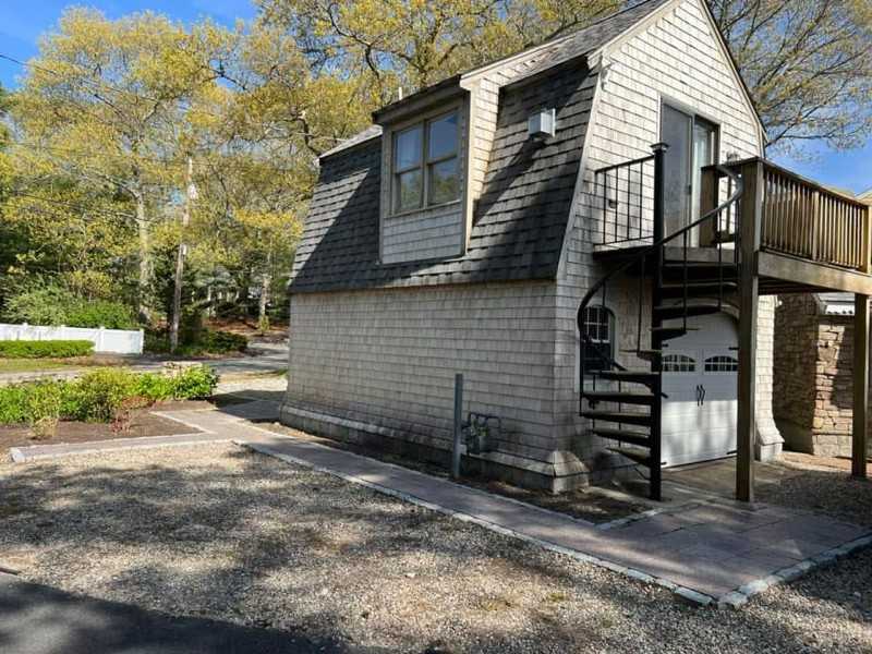146A Ninigret Ave #146A - Photo 2 of 18