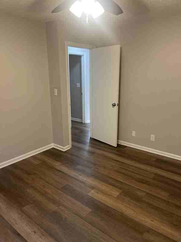 713 N Mountain St #A - Photo 7 of 22