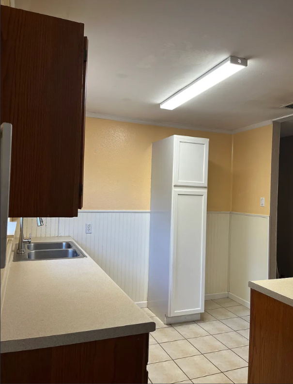 123 Rene Ave - Photo 5 of 11