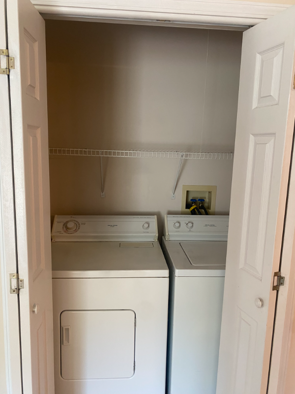37 S Cedar Ln - Photo 4 of 9