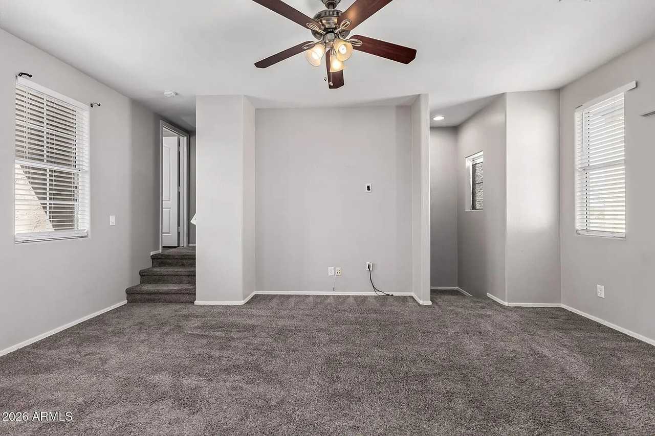 2026 N 78th Gln - Photo 3 of 16