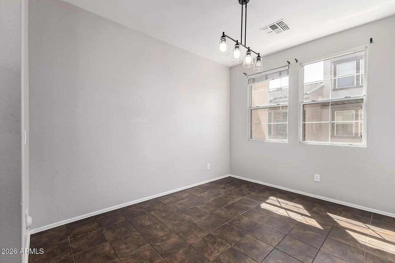2026 N 78th Gln - Photo 6 of 16
