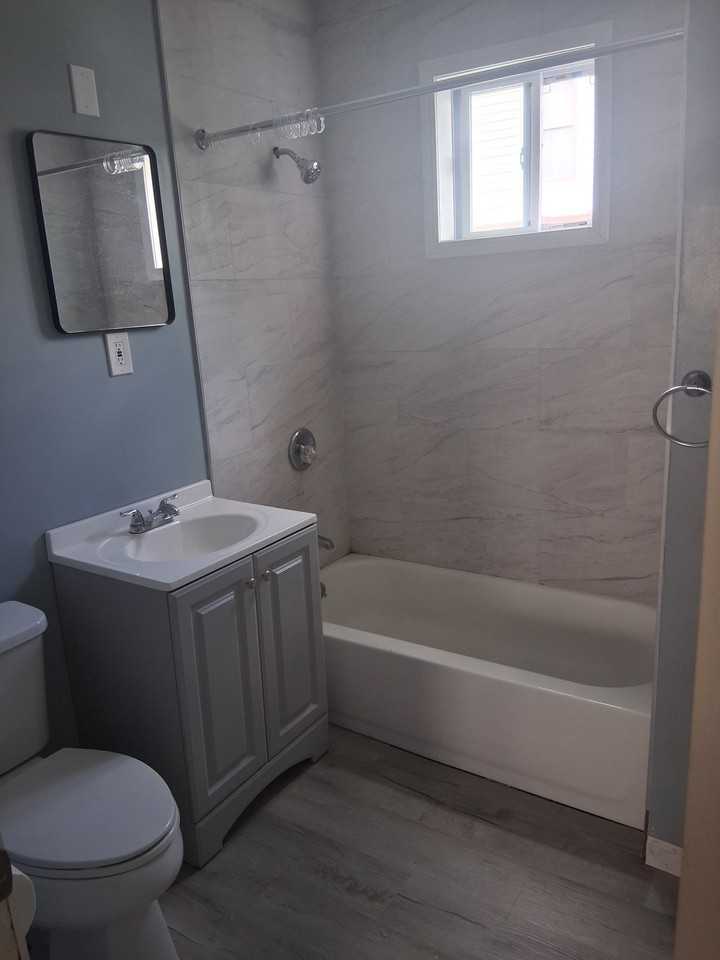 116 Arnold St #2 - Photo 5 of 9