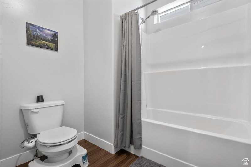 1776 W Newcastle Ln #202 - Photo 7 of 11