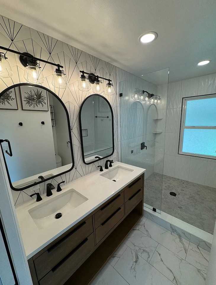 2243 E Hollywood Ave - Photo 7 of 14