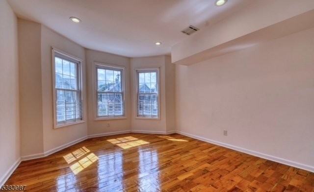 131 Sylvan Ave #2 - Photo 4 of 8