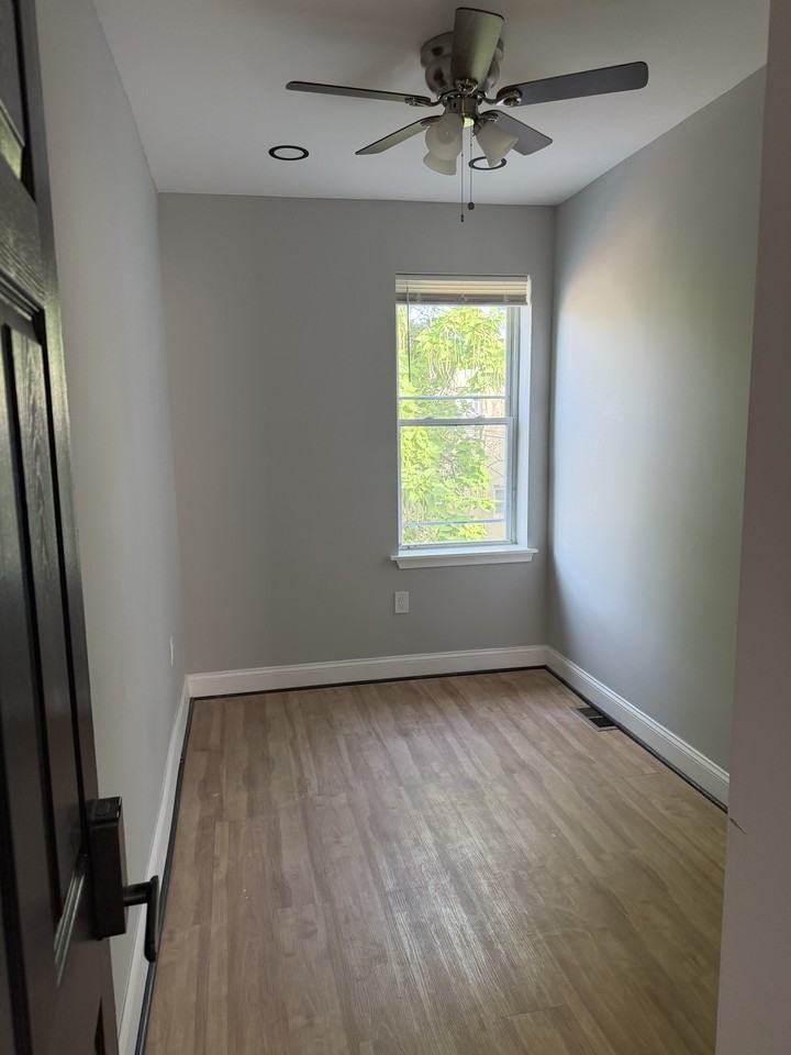 3506 Lucille Avenue #BA - Photo 3 of 11