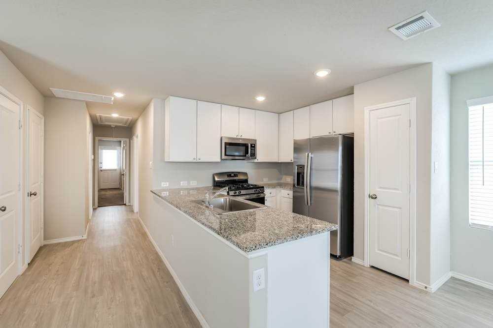 4224 Southton Lk - Photo 5 of 9