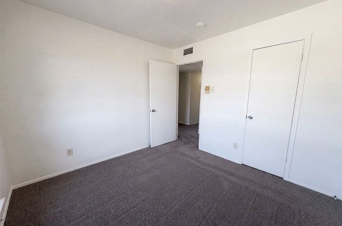 258 Rolling Hills Pl - Photo 6 of 10
